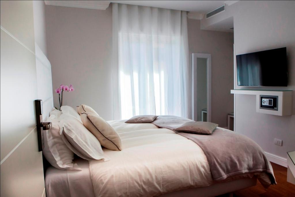 Bougainvillea Relais Соренто Стая снимка